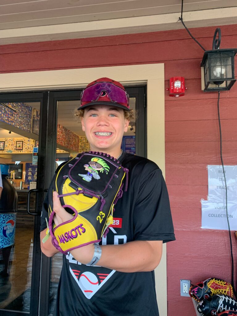 222DFED4-16EE-474D-B0C6-1609F681B5D1