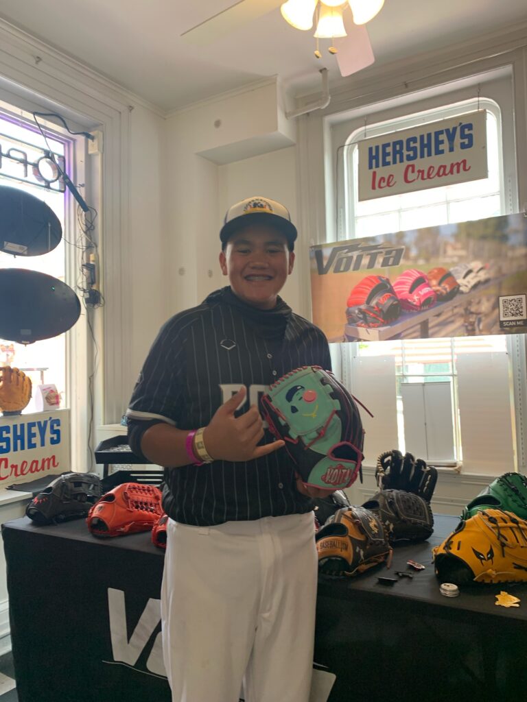 FB713DCB-7822-42C1-8E9E-904FF7D9668C