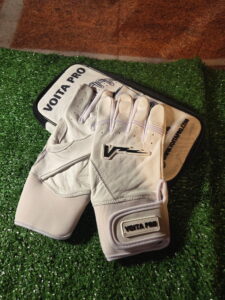 Classic White Batting Gloves