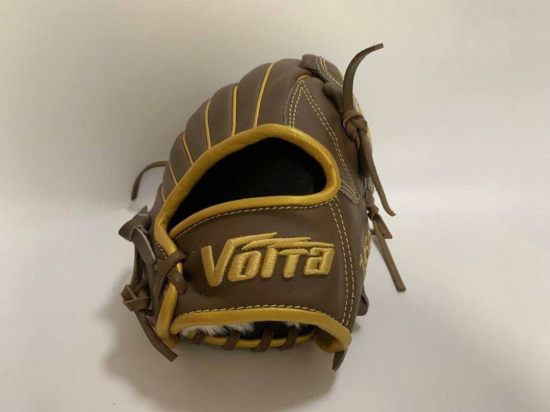 Glove